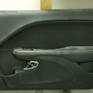 2015 Challenger Hellcat  rh door panel