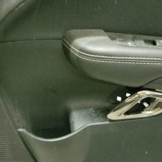 2015 Challenger Hellcat  rh door panel