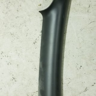 Gen 3 Rh smooth A pillar trim