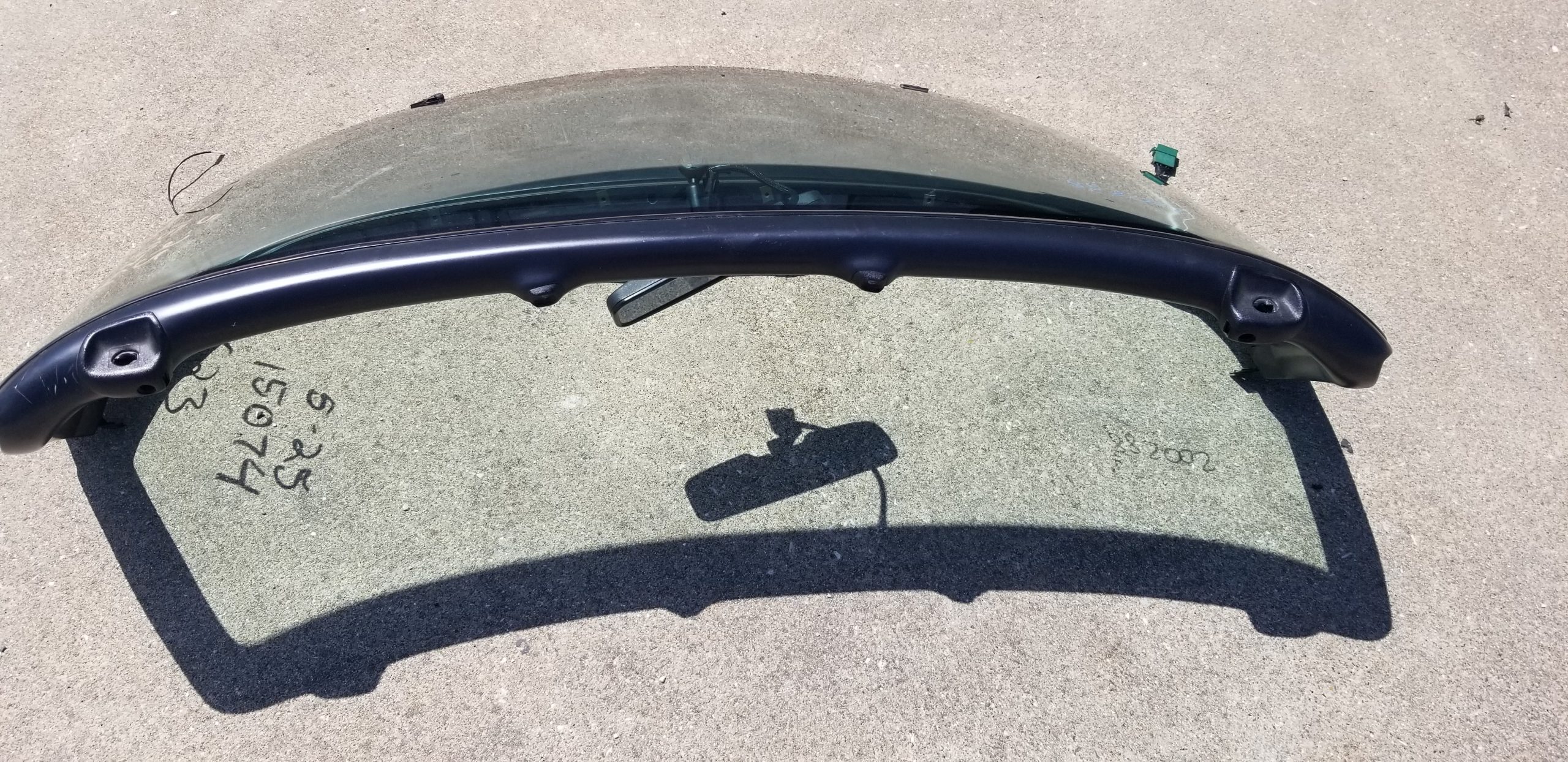 Gen 1 windshield and frame - Image 4