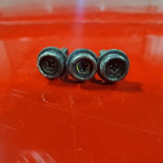 Gen.2 tonneau snaps
