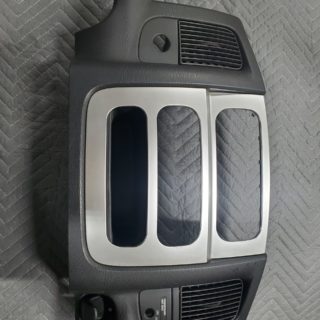 2005 SRT10 Ram Radio Temp Control Bezel