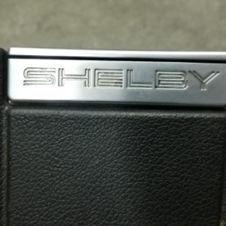 2012 GT500 console lid