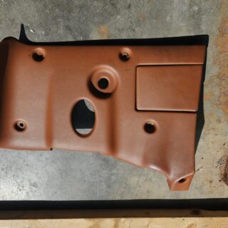 Gen. LH Cognac Bottom Dash Panel